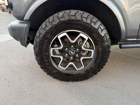 Certified 2022 Ford Bronco Outer Banks AWD/4WD image 11