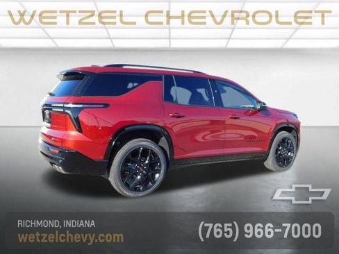 New 2026 Chevrolet Traverse RS w/ LPO, Floor Liner Package AWD/4WD image 3