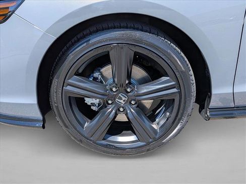 Used 2023 Honda Accord Sport image 21