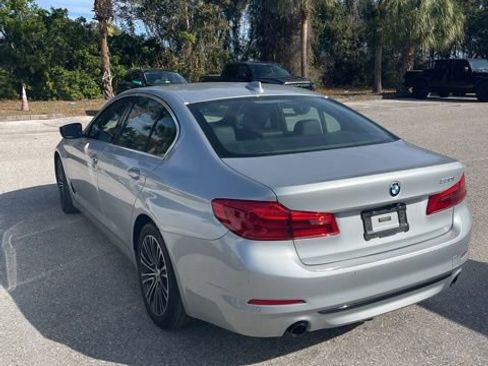 Used 2019 BMW 530i image 2