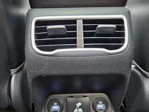 Used 2023 Hyundai Santa Fe Limited AWD/4WD image 22