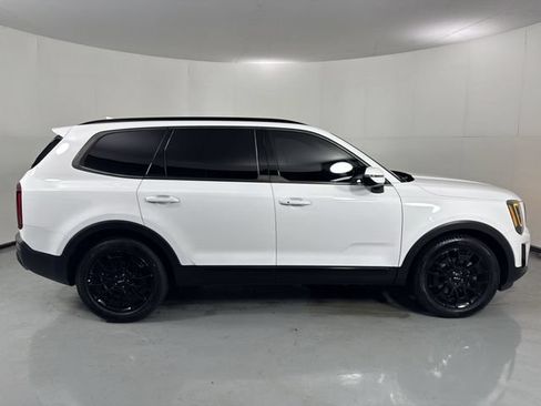 Used 2022 Kia Telluride SX w/ Nightfall Edition Package AWD/4WD image 39