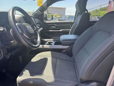 Used 2022 RAM 1500 Big Horn AWD/4WD image 13