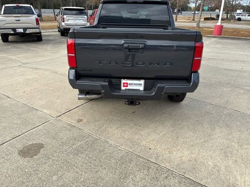 New 2026 Toyota Tacoma SR5 image 5