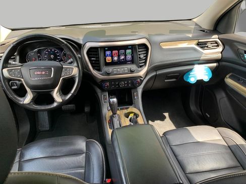 Certified 2019 GMC Acadia Denali w/ Technology Package AWD/4WD image 3