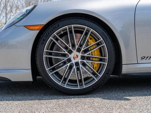 Certified 2018 Porsche 911 Turbo AWD/4WD image 11