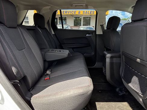 Used 2017 GMC Terrain SLE FWD image 16
