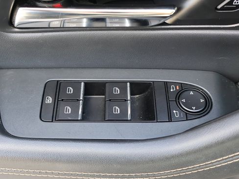 Used 2024 MAZDA CX-90 3.3 Turbo w/ Preferred Plus image 44