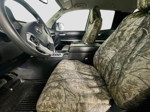 Used 2017 Toyota Tundra SR5 w/ SR5 Upgrade Package RWD image 13