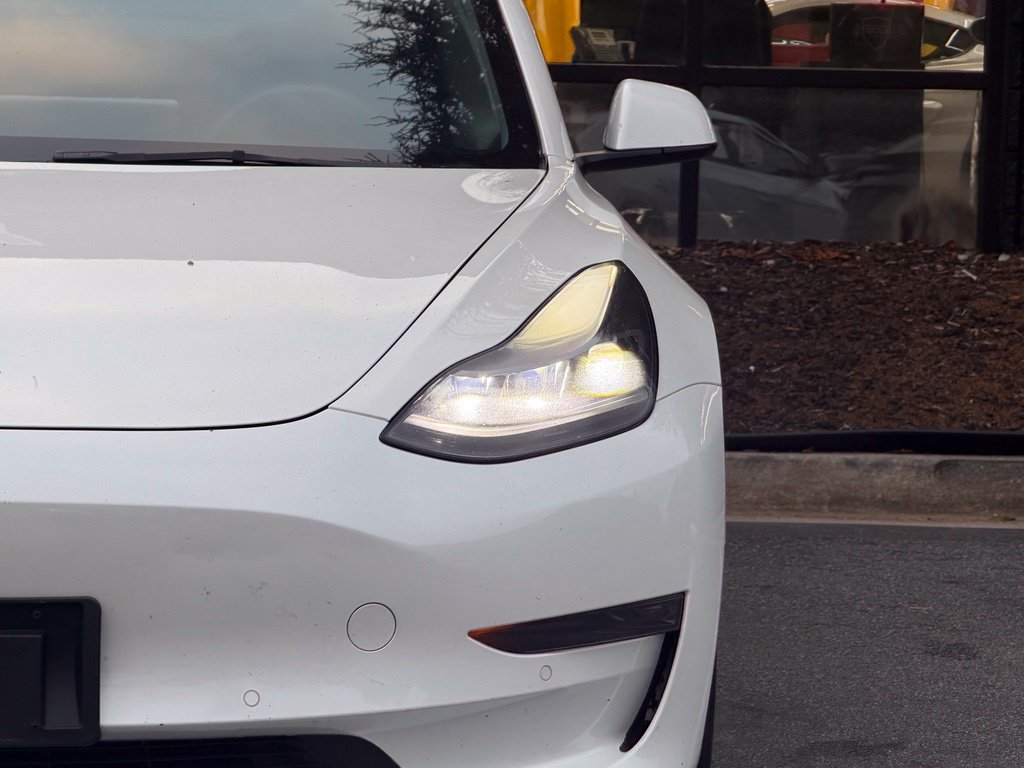 Used 2022 Tesla Model 3 Long Range AWD/4WD image 5