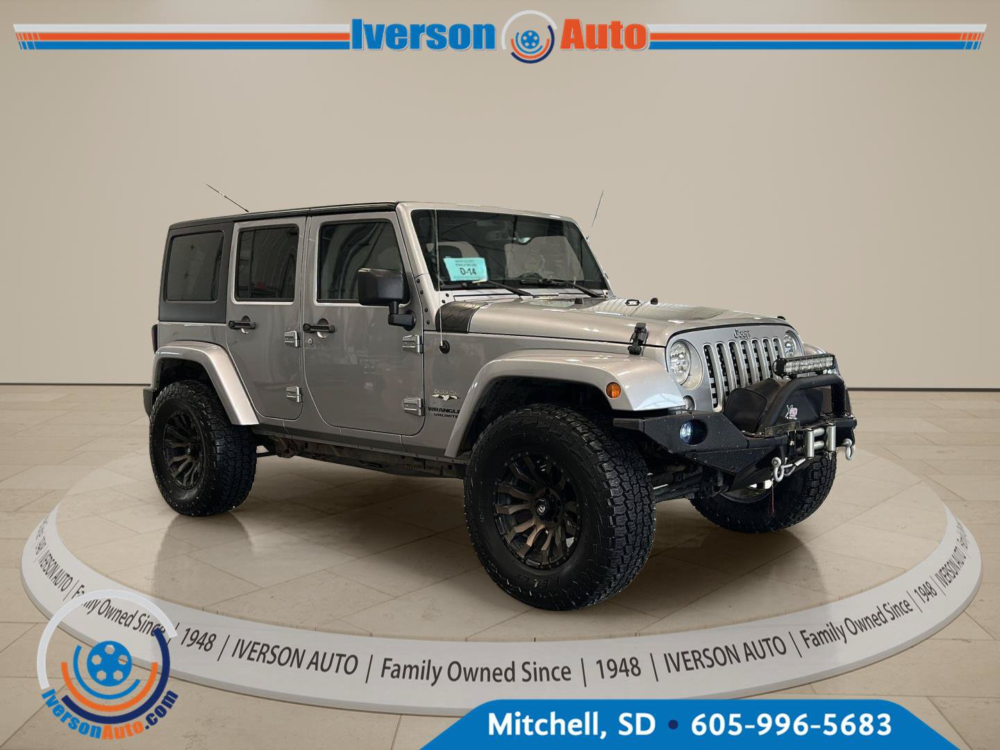 Used 2016 Jeep Wrangler Unlimited Sahara w/ Connectivity Group AWD/4WD image 1