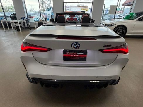 Used 2022 BMW M4 xDrive Competition AWD/4WD image 10