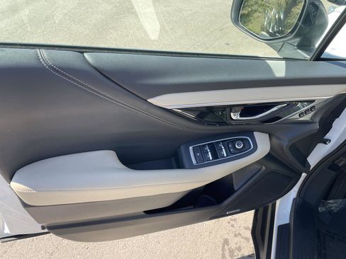 Used 2024 Subaru Outback Limited image 4