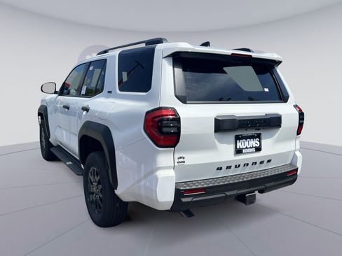 New 2026 Toyota 4Runner SR5 AWD/4WD image 2