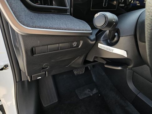 New 2026 Nissan Kicks SV image 15