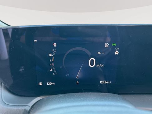 Used 2024 Buick Encore GX Avenir w/ Avenir Convenience Package AWD/4WD image 15