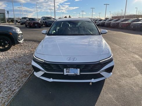New 2026 Hyundai Elantra SE FWD image 8