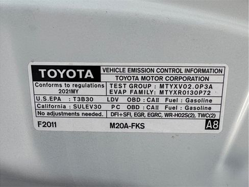 Used 2021 Toyota Corolla SE w/ Carpet Mat Package (TMS) FWD image 26