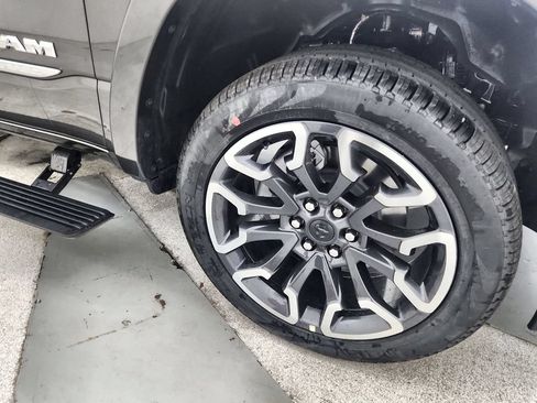 New 2026 RAM 1500 Limited AWD/4WD image 34