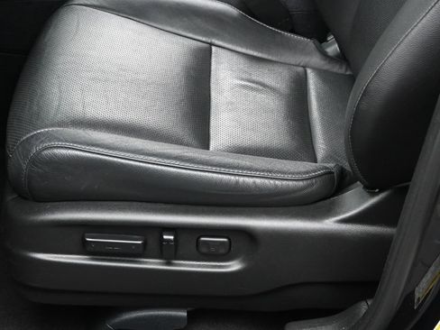 Used 2023 Honda Passport EX-L image 12