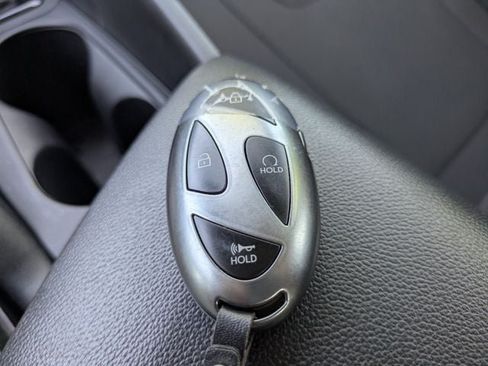 Used 2024 Hyundai Elantra SEL FWD image 27