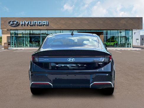 New 2026 Hyundai Sonata SEL FWD image 6