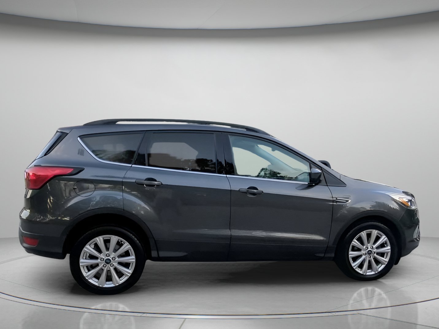 Used 2019 Ford Escape SEL FWD image 31