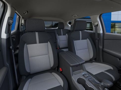 New 2026 Chevrolet Blazer LT image 16