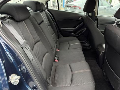 Used 2018 MAZDA MAZDA3 Sport w/ Preferred Equipment Package FWD image 10