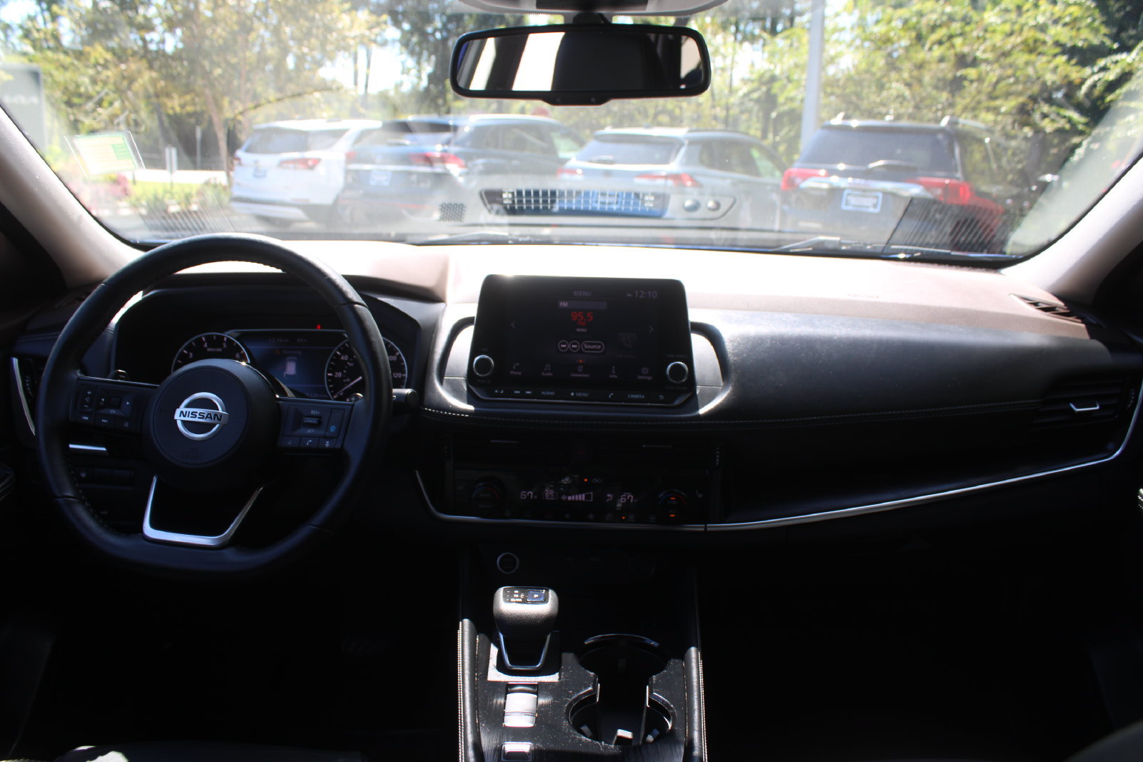 Used 2021 Nissan Rogue SL FWD image 25