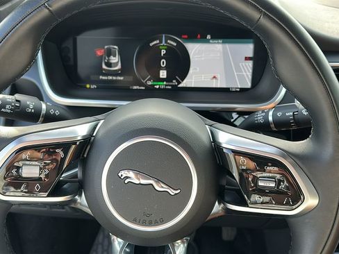 Used 2024 Jaguar I-PACE R-Dynamic HSE image 10