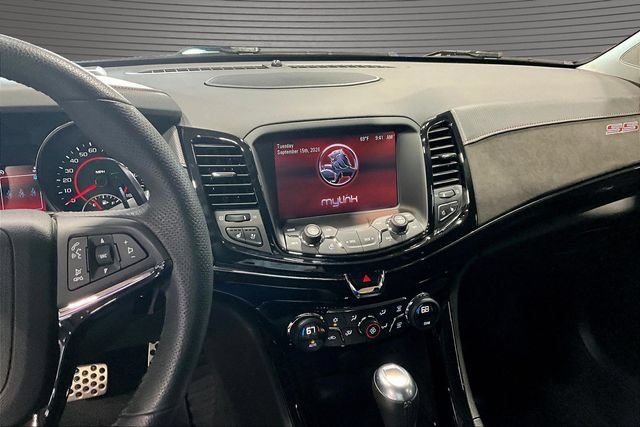 Used 2017 Chevrolet SS RWD image 9