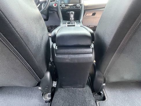 Used 2019 Honda Civic Sport image 26