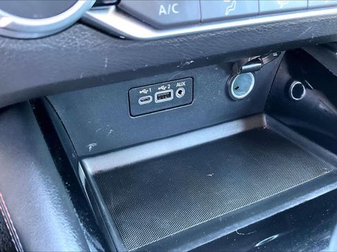 Used 2024 Nissan Altima 2.5 SR FWD image 33