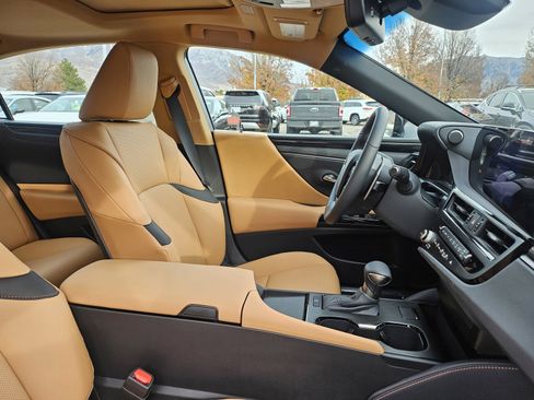New 2025 Lexus ES 350 image 26