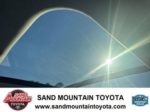 Used 2022 Toyota Highlander Platinum image 17