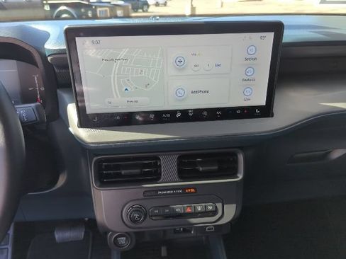 Used 2025 Ford Maverick Lariat w/ Black Appearance Package AWD/4WD image 9