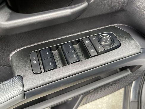 Certified 2025 Toyota 4Runner SR5 image 12