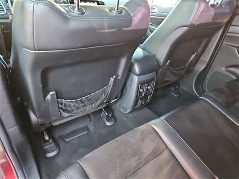 Used 2019 Jeep Grand Cherokee Altitude image 19
