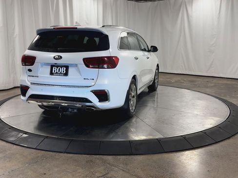 Used 2019 Kia Sorento SX image 13
