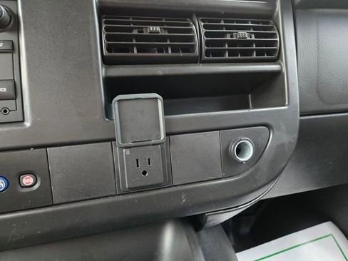 Used 2023 GMC Savana 2500 w/ Driver Convenience Package RWD image 18