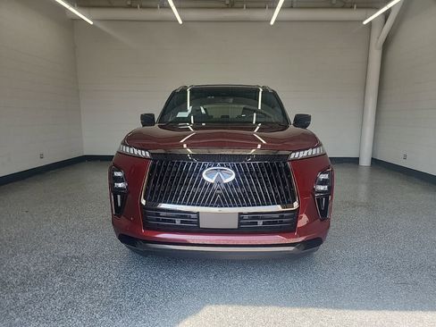 New 2026 INFINITI QX80 Autograph AWD/4WD image 8