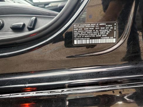 Used 2014 Volkswagen Passat 2.5 SE image 16