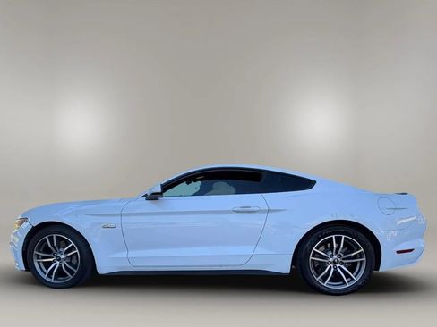 Used 2015 Ford Mustang GT RWD image 10