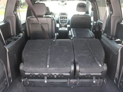 Used 2019 Dodge Grand Caravan GT FWD image 40