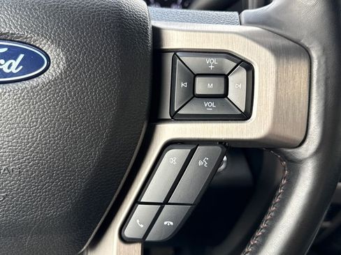 Used 2020 Ford F250 Platinum w/ FX4 Off-Road Package AWD/4WD image 16