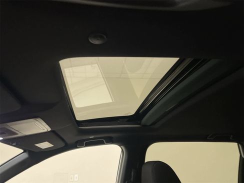 Certified 2025 Honda CR-V Sport image 3