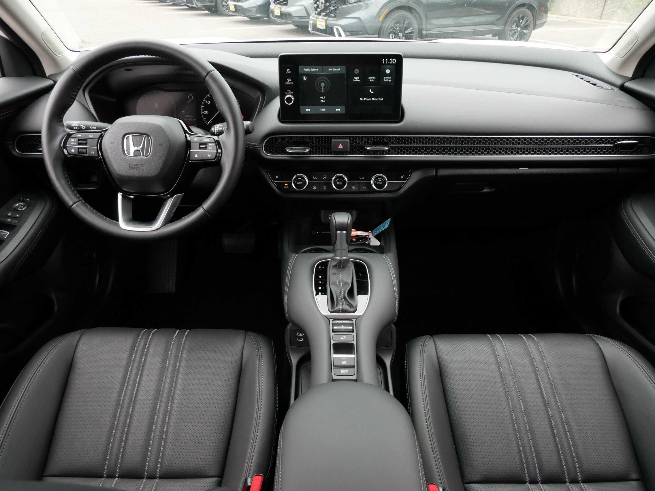Used 2027 Honda HR-V EX-L image 10