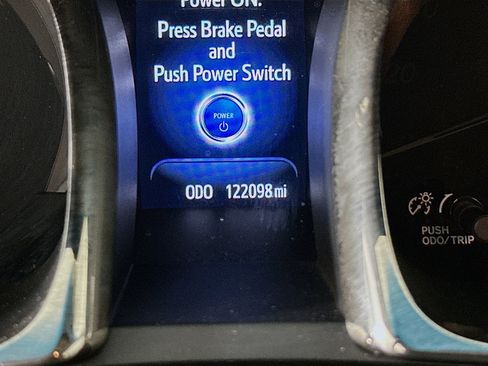 Used 2014 Toyota Avalon XLE Touring FWD image 17