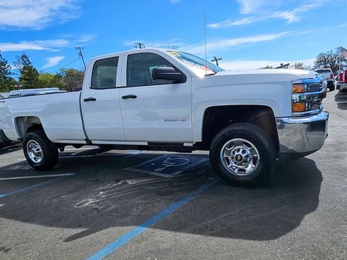 Used 2017 Chevrolet Silverado 2500 W/T image 9
